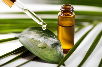 Tea Tree Oil for Back Acne: Natural Remedy That Works?