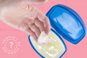 How Skin Slugging Restores Hydration and Strengthens Your Skin Barrier